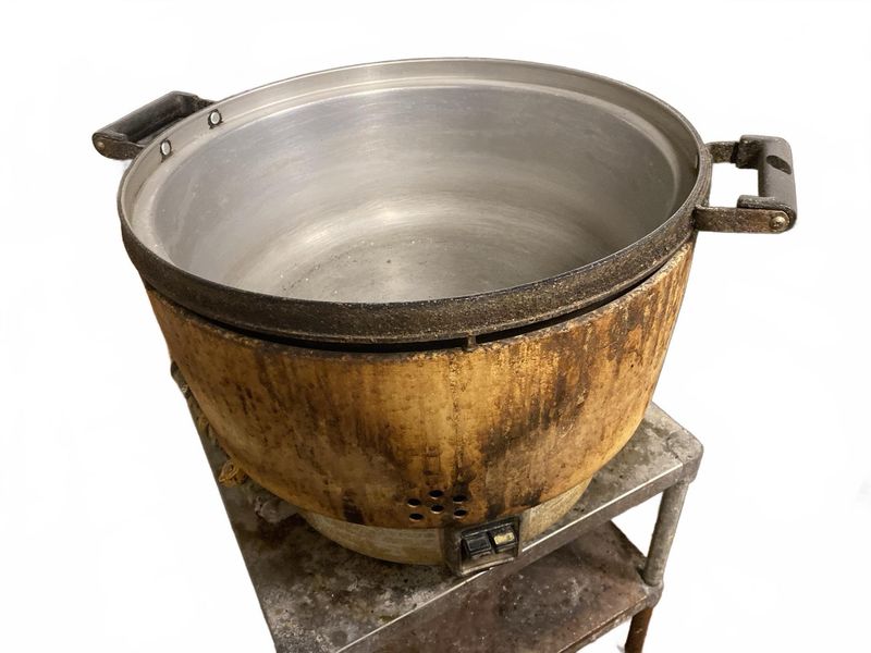Gas Rice Cooker, Stand Opt - Image 1