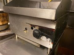 Gas Charbroiler - Image 5