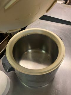 Insulated Rice Warmer - Image 4