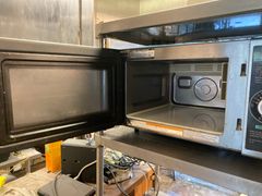 Commercial Microwave Oven, 1000W - Image 4