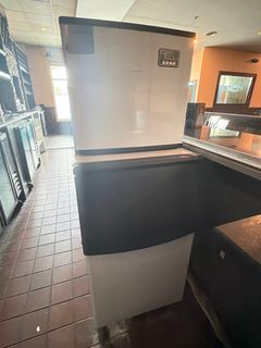 Commercial Ice Maker & Bin - Image 1