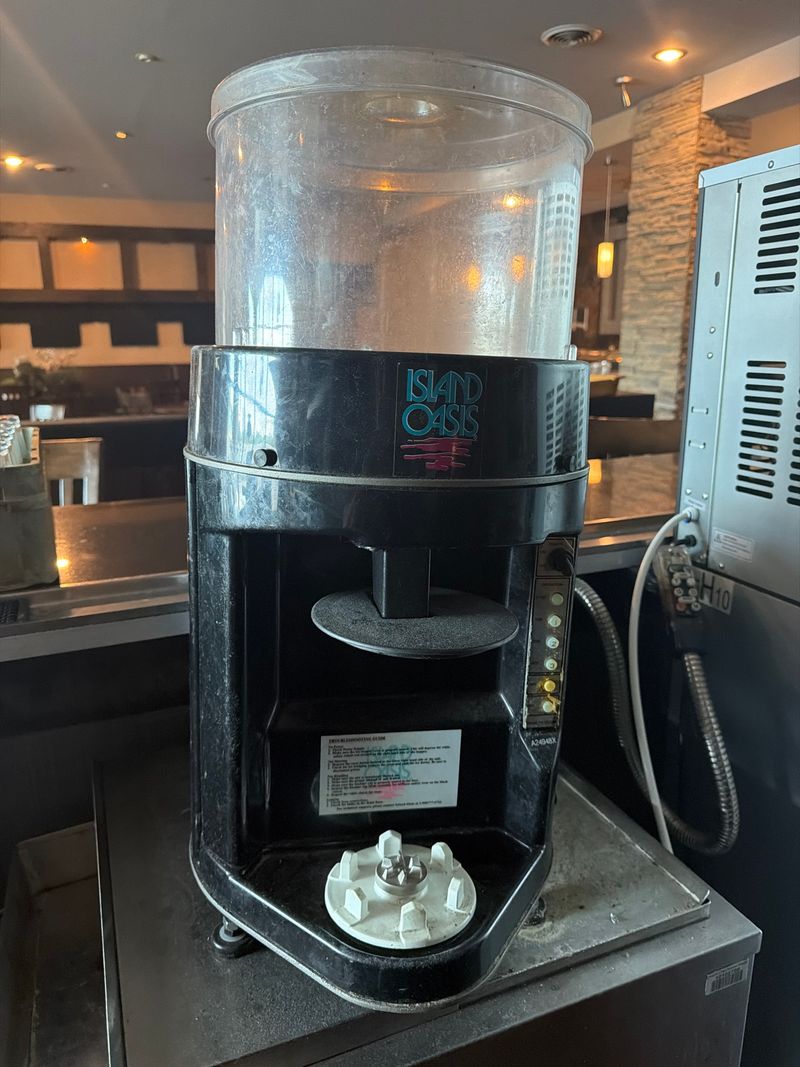 Commercial Ice Shaver Blender - Image 1