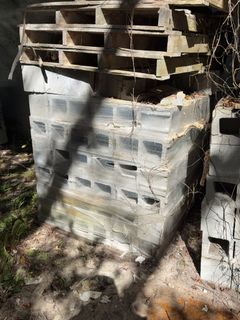 **Alternate Pickup Location and Date** Over 500 Loose Concrete Cinderblocks - Image 3