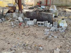 **Alternate Pickup Location and Date** Over 500 Loose Concrete Cinderblocks - Image 8