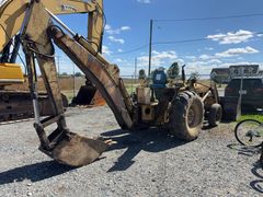 Ford 4500 Backhoe Loader with 7ft Front Bucket - Image 3