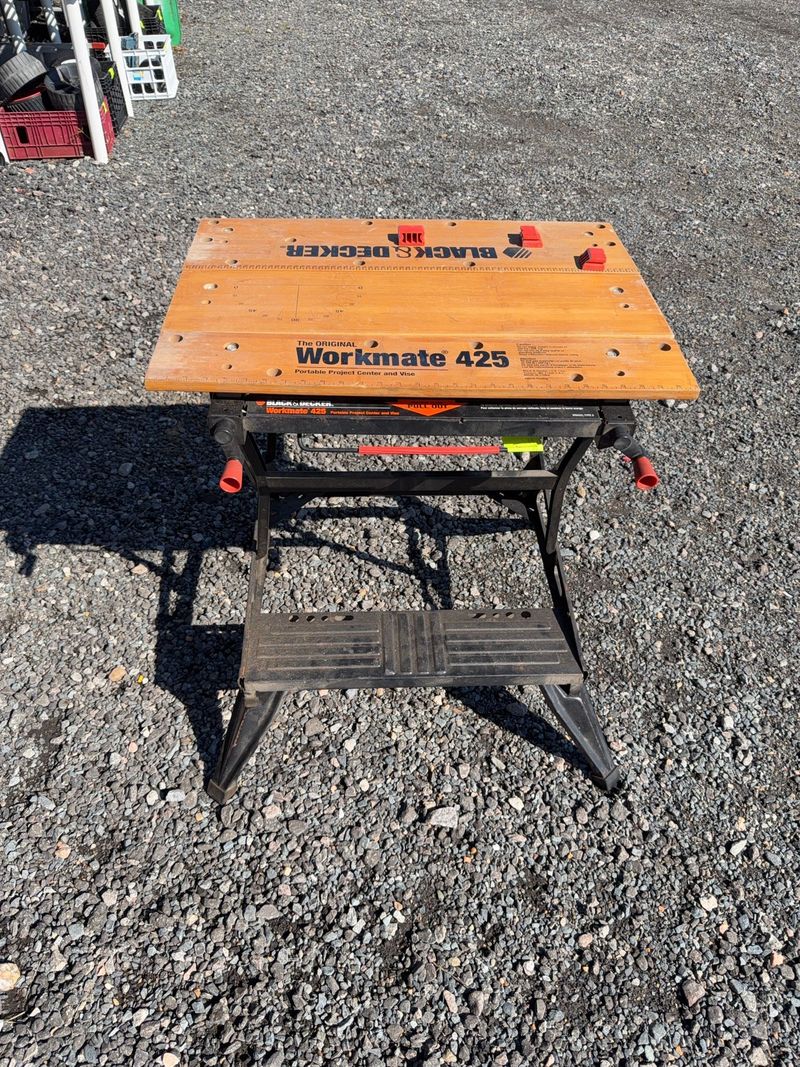 Portable Workbench Workmate 425 Wood Top - Image 1