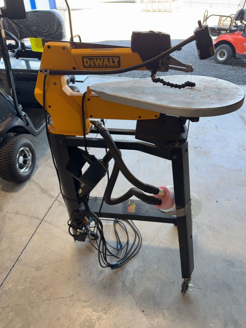 20 Inch Scroll Saw With Stand And Accessories - Image 1