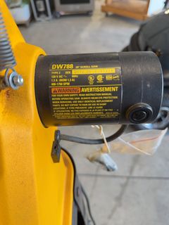 20 Inch Scroll Saw With Stand And Accessories - Image 3