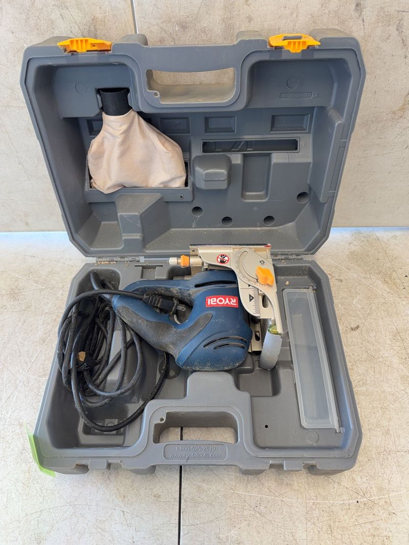 Electric Biscuit Joiner With Carrying Case - Image 1
