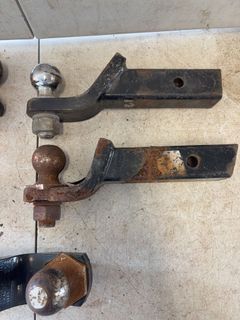 5 Trailer Hitch Ball Mounts - Image 3