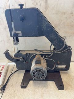 Benchtop Bandsaw With Induction Motor & Blades - Image 5