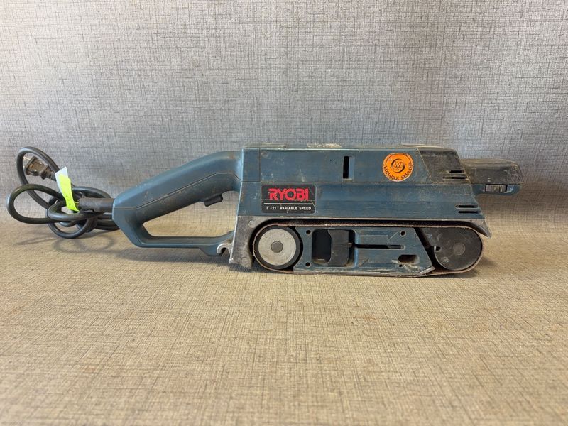 3" x 21" Variable Speed Belt Sander - Image 1