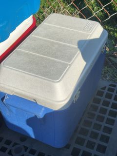 Three Rolling And Carry Coolers - Image 3