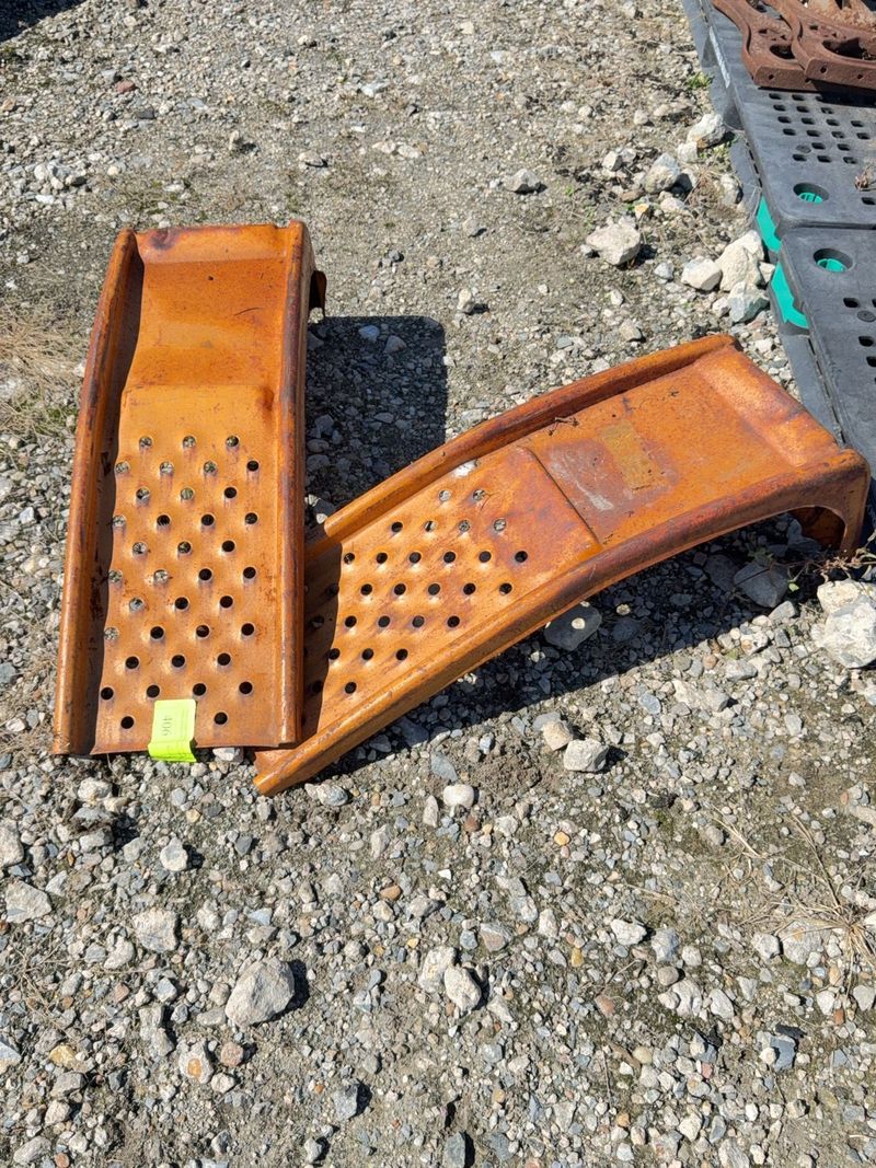 Heavy Duty Steel Loading Ramps - Image 1