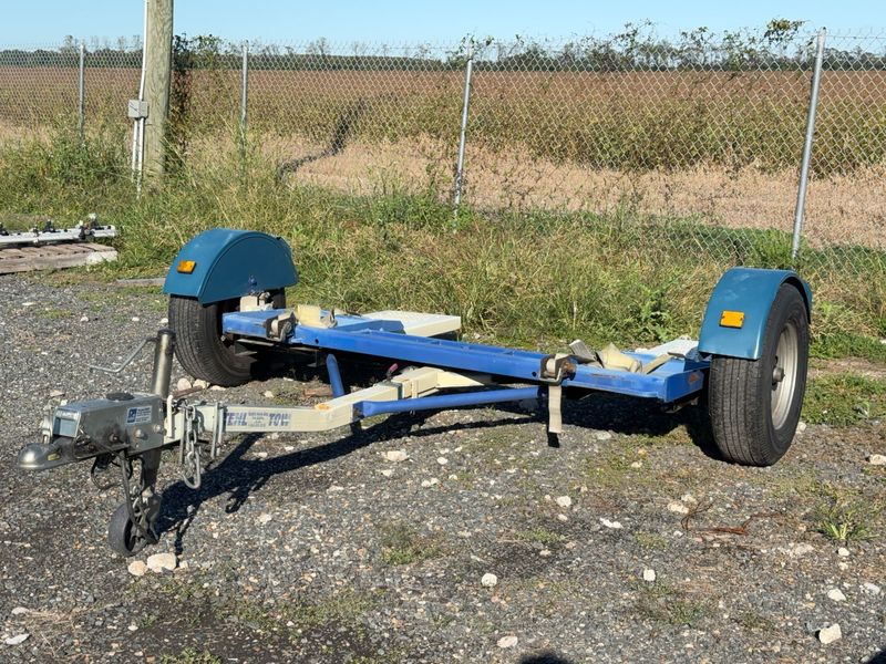2017 Car Tow Dolly , No Title - Image 1