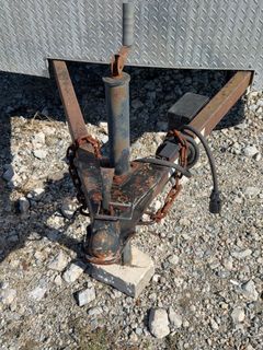 2006 Double Axle Cargo Trailer With Contents - Image 11