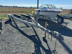 2013 19ft Boat Trailer with 8ft Tongue - Image 3