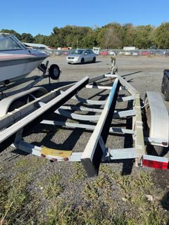 2013 19ft Boat Trailer with 8ft Tongue - Image 5