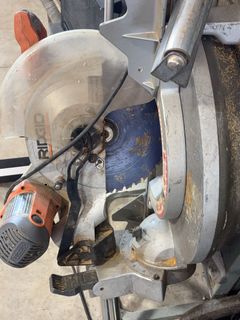 Rigid Miter Saw With Ridgid MS-UV Utility Stand - Image 5