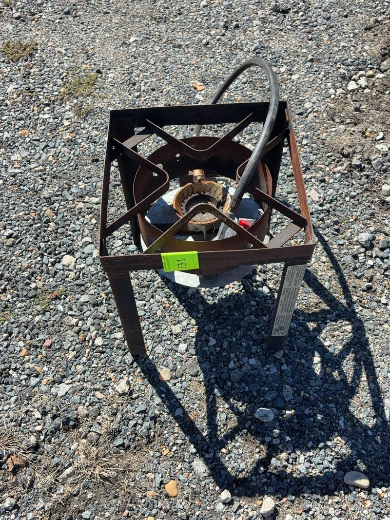 Outdoor Propane Single Burner Stove With Hose - Image 1