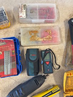 Tools And Accessories Lot - Image 3