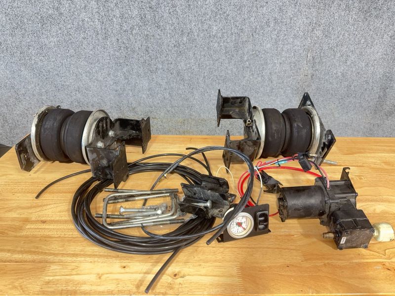 Air Helper Springs Compressor Kit with Gauge - Image 1