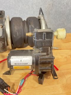 Air Helper Springs Compressor Kit with Gauge - Image 8