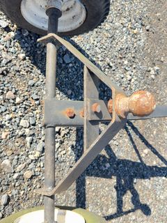 Heavy-Duty Steel Trailer Dolly with Pneumatic Tires - Image 5