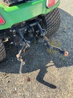 John Deere X730 Mower With 60in Deck, 3pt Hitch - Image 5