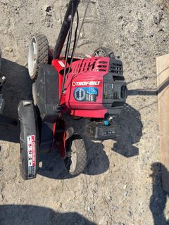 Troy-Bilt Edger, Craftsman & Lumberjack Saws - Image 2