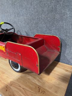 Red AMF Fire Fighter Pedal Car Unit 508 - Image 4