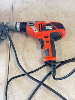 Corded Craftsman Circular Saw and Black and Decker Drill - Image 3