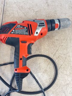 Corded Craftsman Circular Saw and Black and Decker Drill - Image 7