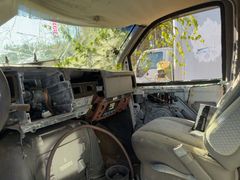 **Alternate Pickup Location and Date** 2003 Box Truck by Grumman Olson, No Key, Untested - Image 6