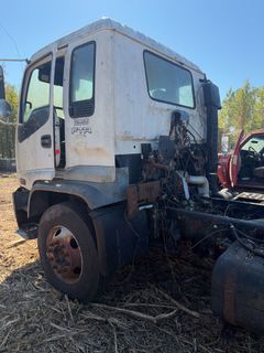 **Alternate Pickup Location and Date** 1999 Isuzu FTR Cab & Chassis, 24FT - Image 5