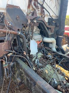 **Alternate Pickup Location and Date** 1999 Isuzu FTR Cab & Chassis, 24FT - Image 9