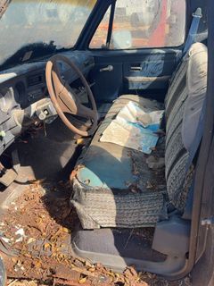 **Alternate Pickup Location and Date** Chevrolet Pickup Truck, No Key, Untested - Image 6