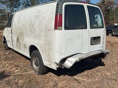 **Alternate Pickup Location and Date** 1997 Chevrolet 2600 White Work Van, Door Key Only, Untested - Image 4