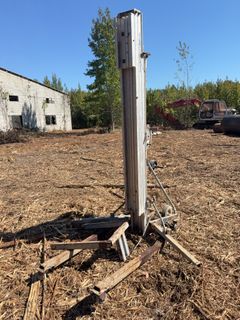 **Alternate Pickup Location and Date** Aluminum Portable Manual Man Lift SLC-18 - Image 3