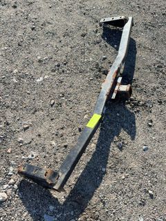 Trailer Hitch With 2in Receiver by Reese - Image 2