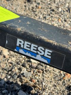 Trailer Hitch With 2in Receiver by Reese - Image 5