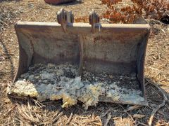 **Alternate Pickup Location and Date** 50" Excavator Bucket for CASE CX130 - Image 1