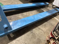 Uline Industrial Pallet Truck - Long Fork - Image 6