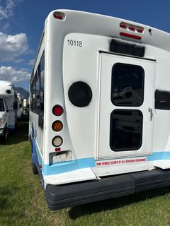 2020 Ford E-450 Starcraft Handicap Accessible Bus *Alternate Location* - Image 18