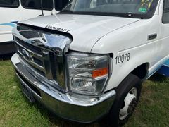 2020 Ford E-450 Starcraft Handicap Accessible Bus *Alternate Location* - Image 12