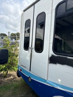 2020 Ford E-450 Starcraft Handicap Accessible Bus *Alternate Location* - Image 16