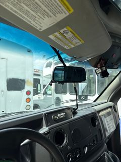 2020 Ford E-450 Starcraft Handicap Accessible Bus *Alternate Location* - Image 20