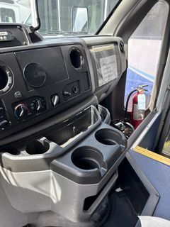 2020 Ford E-450 Starcraft Handicap Accessible Bus *Alternate Location* - Image 23