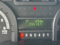 2020 Ford E-450 Starcraft Handicap Accessible Bus *Alternate Location* - Image 6