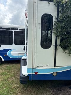 2020 Ford E-450 Starcraft Handicap Accessible Bus *Alternate Location* - Image 14